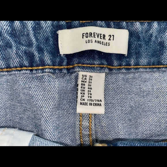 Jean Skirt - Picture 3 of 3